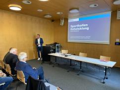 IAKS GV 2023 Jürg Keller,https://keller-freiraum.ch/default-wAssets/img/IAKS-GV-23/iaks-GV-1.jpg Keller Freiraumplanung GmbH